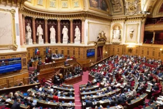 Le Sénat travaille sur un permis à points pour adolescents